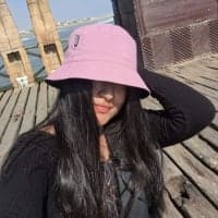 Paola Zarahi Santos Ipanaque 