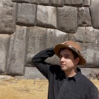 Foto de Kenneth De La Torre, creador UGC en TikTok